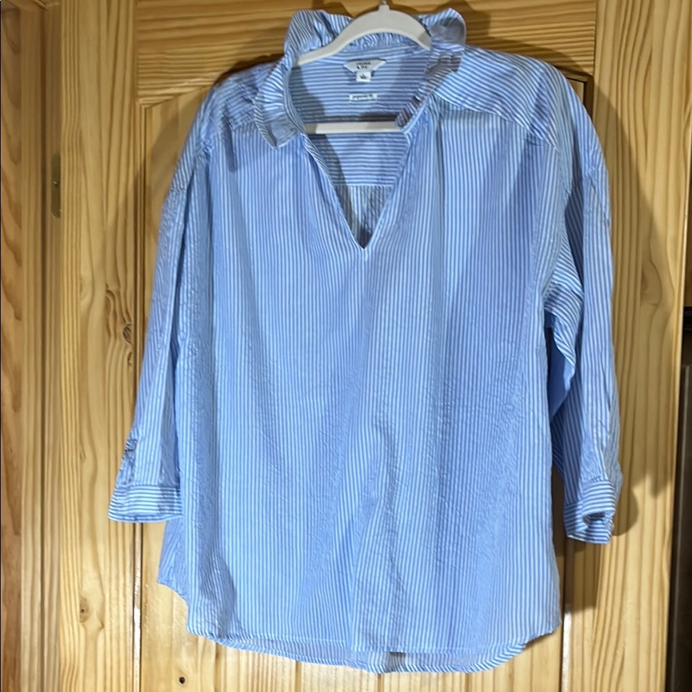 crown & ivy Blue Striped Blouse